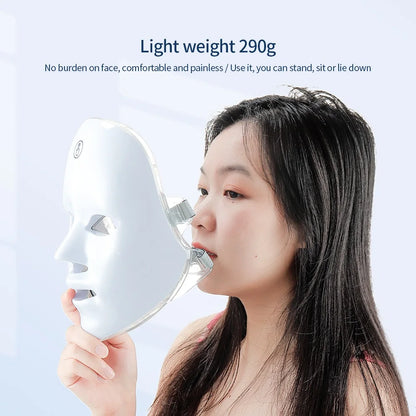 Wireless 7-Color LED Face and Neck Therapy Mask.